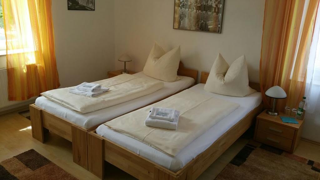 Hotel Zur Dicken Eiche Munster  Luaran gambar